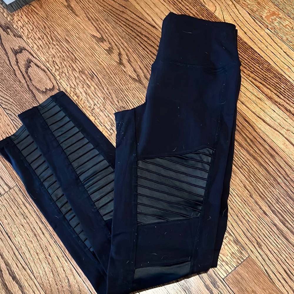 Alo Moto Legging